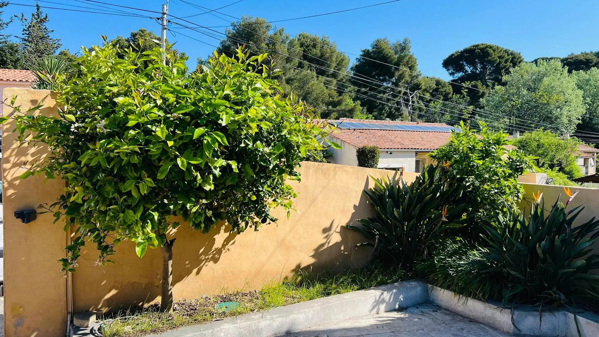 Maison 3 Chambres Proche De La Mer Holiday home La Ciotat